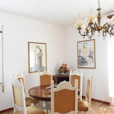 Apartment Il Viaggiatore Errante Fondi