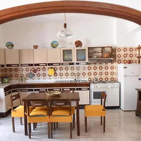 Il Viaggiatore Errante Apartment Fondi